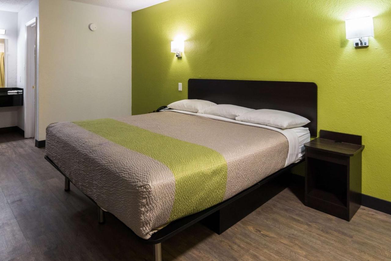 Motel 6 Irving - Loop 12 Eksteriør bilde